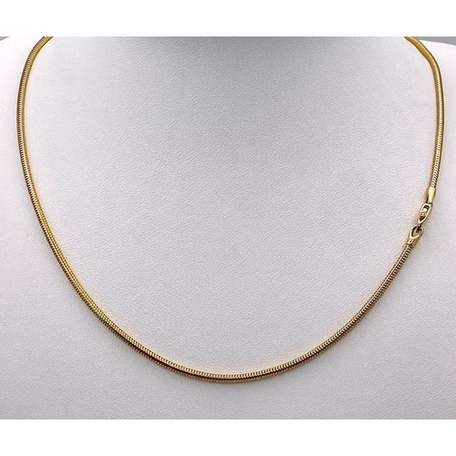 358 - An 18K Yellow Gold (tested) Snake Link Necklace. 41cm. 11.62g weight.