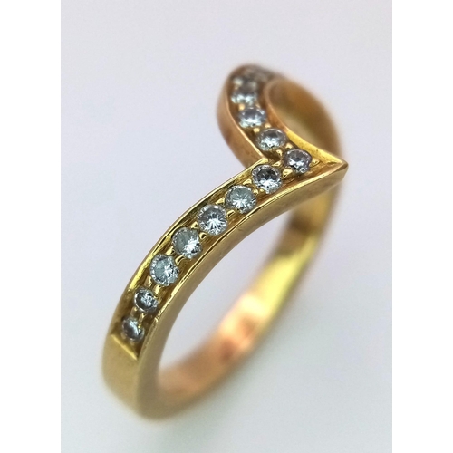 589 - A Vintage 9K Yellow Gold Diamond Chevron Ring. Size L. 4g total weight.