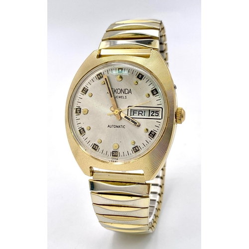 806 - A Vintage Sekonda 25 Jewels Automatic Gents Watch. Expandable stainless steel bracelet. Gold plated ... 