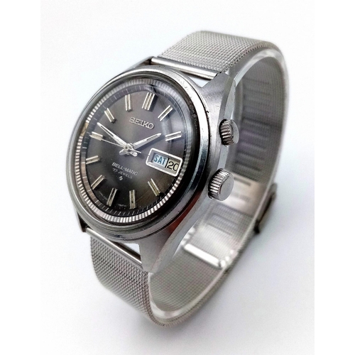 988 - A Vintage Seiko Bellmatic 27 Jewels Gents Watch. Stainless steel bracelet and case - 38mm. Metallic ... 