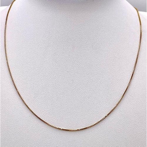 540 - A Vintage 9K Yellow Gold Disappearing Necklace. 40cm length. 1.65g weight.