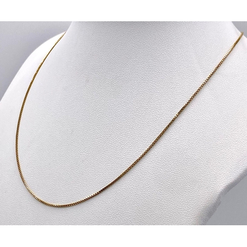 540 - A Vintage 9K Yellow Gold Disappearing Necklace. 40cm length. 1.65g weight.