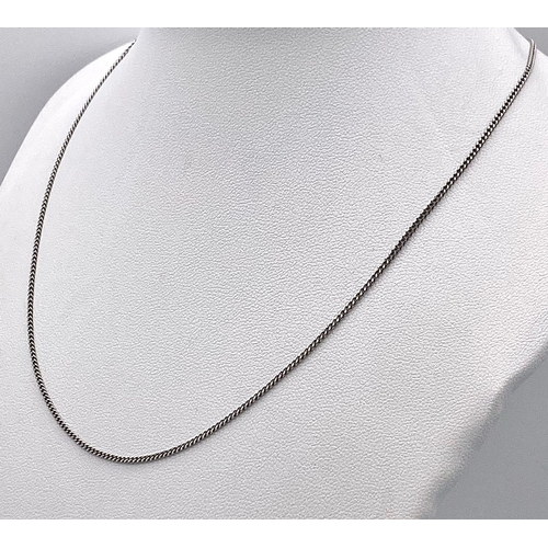 547 - A 9K White Gold Disappearing Necklace. 40cm length. 2.3g weight.