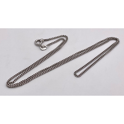 547 - A 9K White Gold Disappearing Necklace. 40cm length. 2.3g weight.