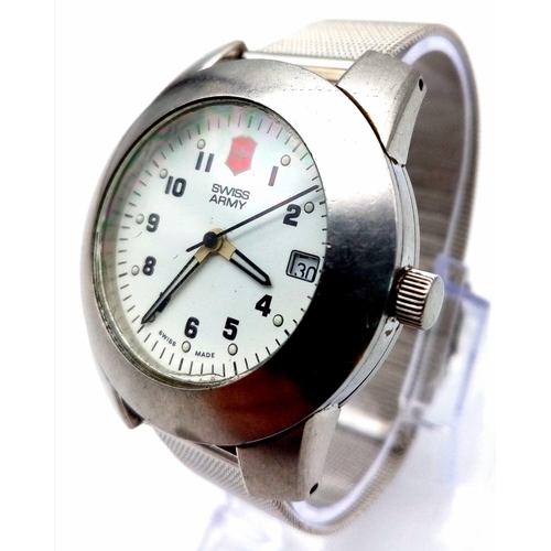 1374 - A Vintage Swiss Army Gents Watch, Stainless steel bracelet and case - 38mm. White dial with date win... 