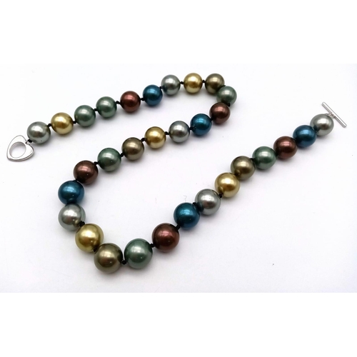 1426 - A Multi-Colour Metallic South Sea Pearl Shell Bead Necklace. Silver, shades of gold and blue 12mm be... 