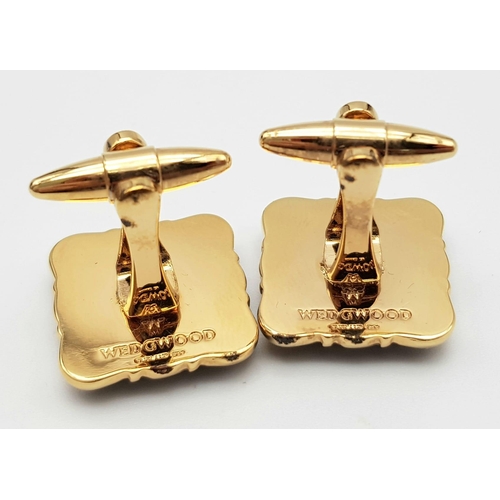 985 - An Unworn Pair of Square Gold Tone Sir France Drake’s Ship ‘Golden Hind’ Blue Jasper Cufflinks by We... 