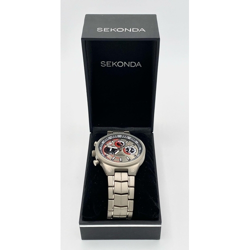 1125 - An Unworn Men’s Sekonda Titanium Sport Watch. 42mm Including Crown. Full Working Order with Box.