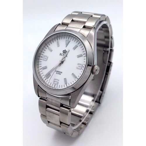 788 - An Excellent Condition Men’s Stainless Steel Watch by Royal London Model RL4349. 38mm Including Crow... 