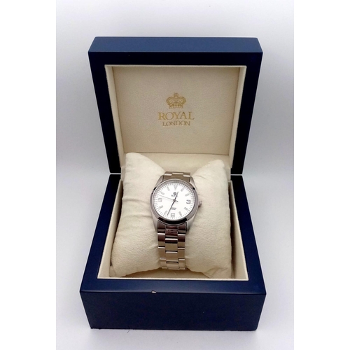 788 - An Excellent Condition Men’s Stainless Steel Watch by Royal London Model RL4349. 38mm Including Crow... 