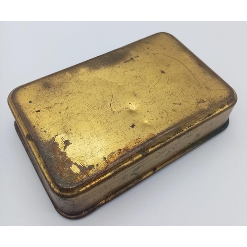 483 - A WW1 British Princess Mary’s Gift Tin. A personal gift to the soldiers on the Front, which would ha... 