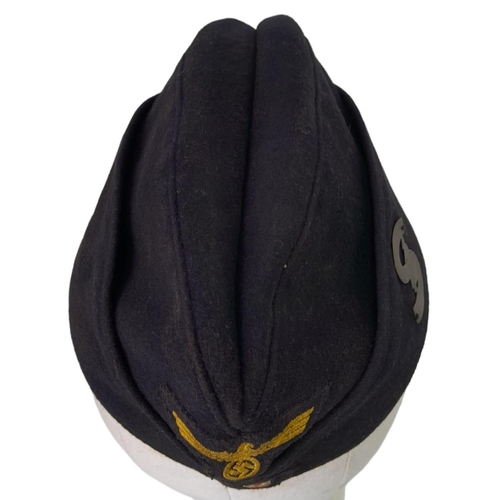 77 - WW2 German Kriegsmarine Side Cap with insignia of the U-858 Which surrendered at Delaware, USA on th... 