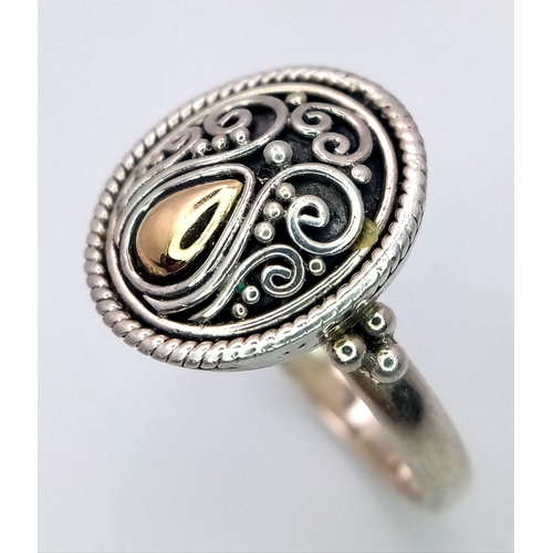 1260 - A Rare Vintage Indonesian 18 Carat Gold and Sterling Silver Scroll Detail Ring Size S. Crown Measure... 