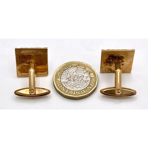 155 - Two Vintage 9K Yellow Gold Gents Cufflinks. Nice, textured finish. 8.9g total weight.