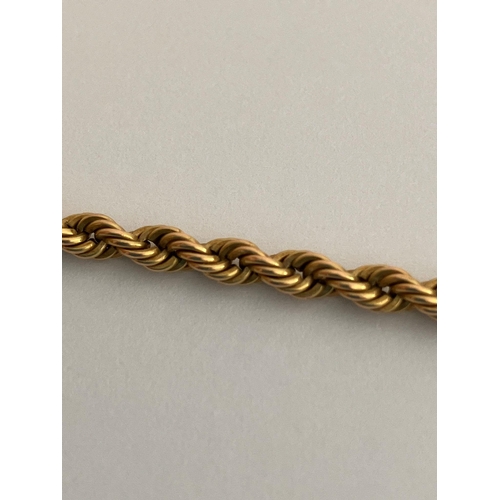 76 - 9 carat YELLOW GOLD ROPE TWIST NECKLACE. Full UK hallmark. Long length 48 cm. 3.3 grams.