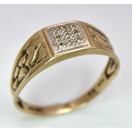 311 - A VINTAGE GENTS 9K YELLOW GOLD DIAMOND BAND RING WITH PATTERNED SHOULDERS - 0.01CT DIAMOND - 2G TOTA... 