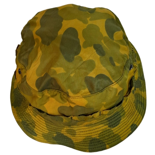 1171 - A Vietnam War Era Parachute Material Tiger Boonie Hat. These were theatre made for the special force... 