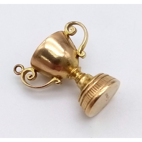 172 - A 9K YELLOW GOLD TROPHY CHARM 4G , 18mm x 20mm

SC 4029