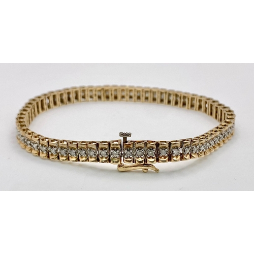 54 - A 9K YELLOW GOLD DIAMOND SET LINK BRACELET 11.7G 1CT , 18.7cm length

SC 4028