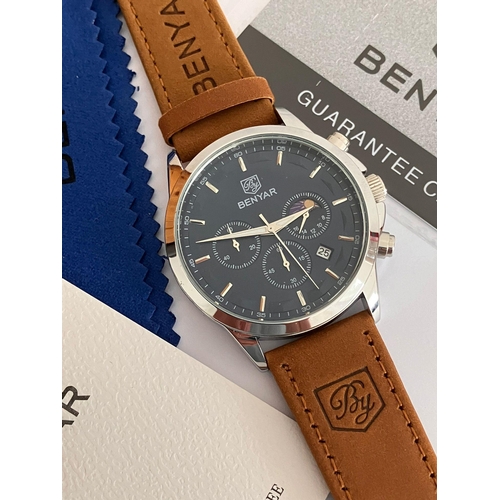 678 - Gentlemans BENYAR CHRONOGRAPH. Moonphase model. Finished in stainless steel silver tone. Brown leath... 