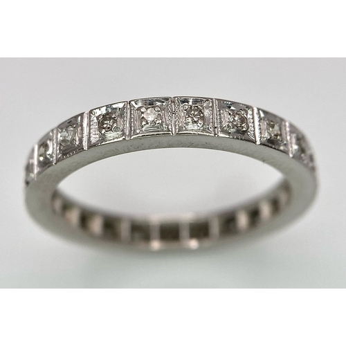 538 - A VINTAGE 18K WHITE GOLD DIAMOND FULL ETERNITY RING, WEIGHT 2.9G SIZE L