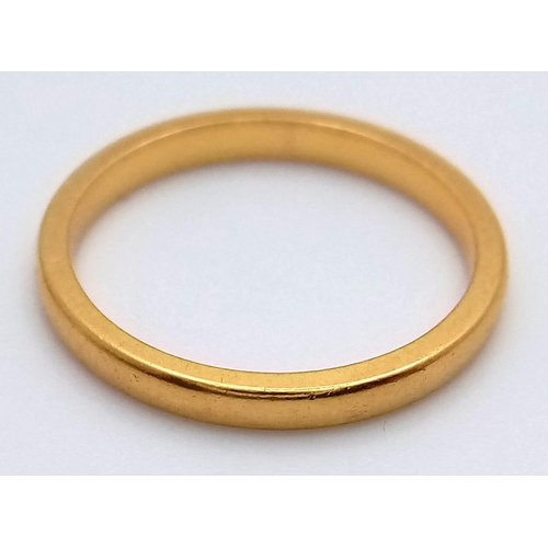 479 - A 22K Yellow Gold Band Ring. 3mm width. Size M 1/2. 3.25g weight.