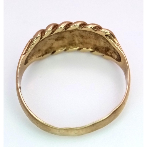 1235 - A Vintage 9K Yellow Gold Keeper Ring. Size R. 2.9g weight.