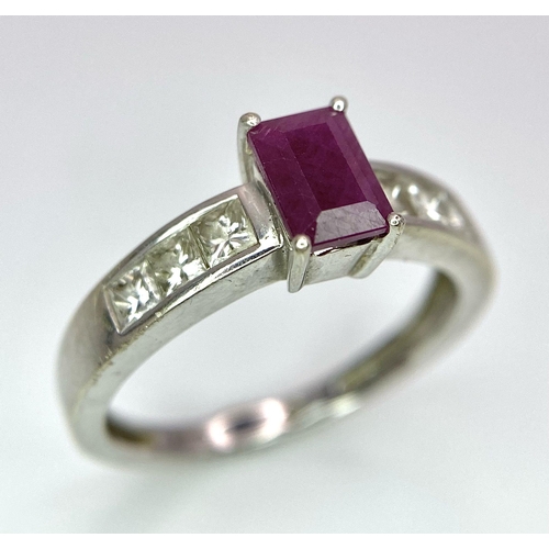 638 - A 9K WHITE GOLD DIAMOND & RUBY RING 0.40CT 2.7G SIZE N

ref: A/S 1008