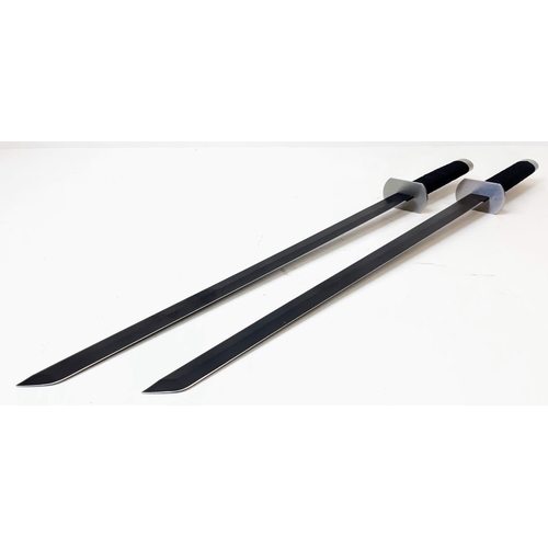 606 - An Unused Pair of Modern Made ‘Ninja’ Style Swords in Double Shoulder Scabbard. Sharp Blades. Swords... 