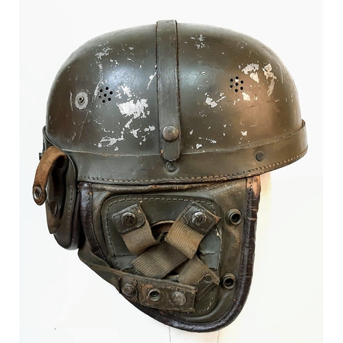 627 - A WW2 American Sherman Tank Crew Helmet. Very Good Condition with Liner.