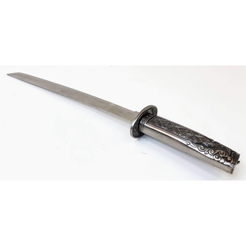 739 - An Excellent Condition, Highly Detailed, White Metal Modern Oriental Presentation Short Sword (Wakaz... 