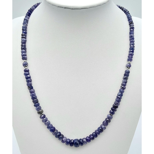 900 - A 125ctw Single Strand Tanzanite Necklace with a 925 Silver Clasp. 49cm length, 25.16g total weight.... 