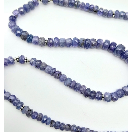 900 - A 125ctw Single Strand Tanzanite Necklace with a 925 Silver Clasp. 49cm length, 25.16g total weight.... 