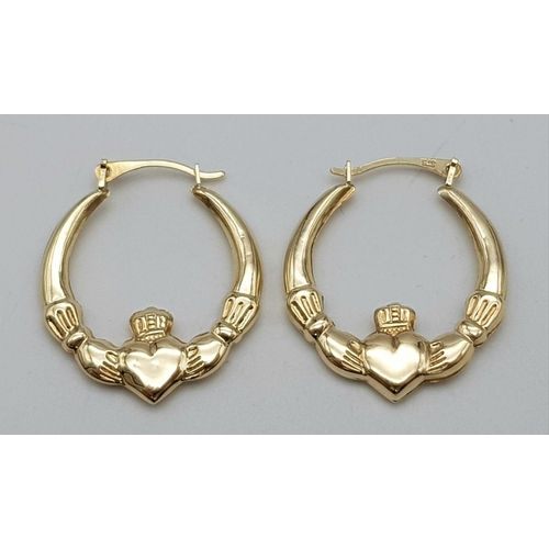 1028 - A 9K YELLOW GOLD CLADDAGH CREOLE EARRINGS 0.8G

SC 4018