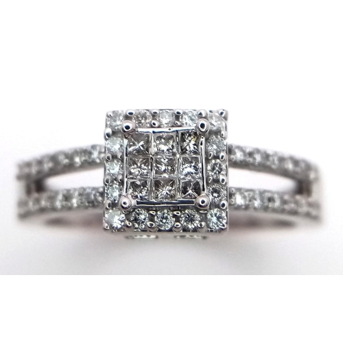 571 - A 18K WHITE GOLD DIAMOND RING 0.33CT 3.9G SIZE L

ref:8002