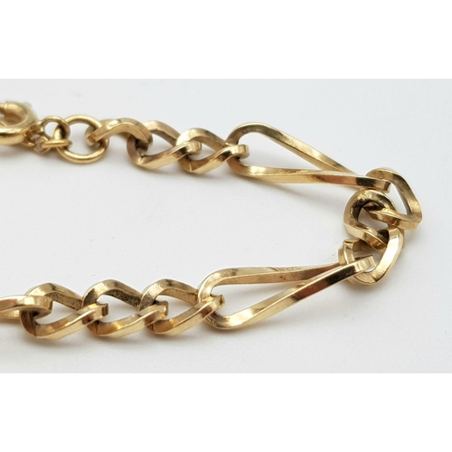 597 - A Vintage 9K Yellow Gold Figaro Link Bracelet. 18cm. 6.3g weight.