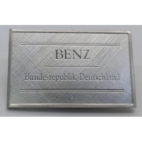 701 - A STERLING SILVER MERCEDES BENZ PLAQUE GERMAN CAR MANUFACTURER 24.3G , 43mm x 27mm

ref: 8134