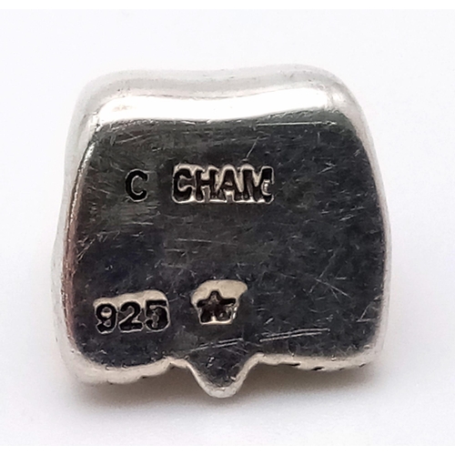 983 - A SELECTION OF 3 STERLING SILVER CHAMALIA CHARMS TO INCLUDE: SNOWFLAKE, BUDDHA & DICE 9.4G

SC 4140