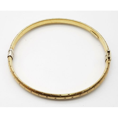 1410 - A Vinted Gold Plated 925 Silver Bangle. Clip open design. 63mm.