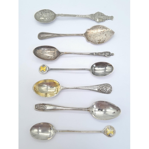 1866 - AN ASSORTMENT OF 7 ANTIQUE AND VINTAGE SILVER SPOONS .   89gms