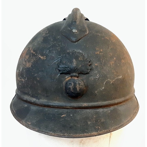 868 - WW1 French 1915 Model Infantry Casque De Adriane Helmet. Somme Barn Find. Nice un-messed about with ... 