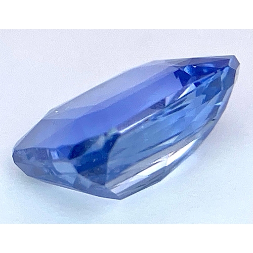 953 - A 2.37ct Unheated Blue Sapphire. Comes with a CGJ certificate.