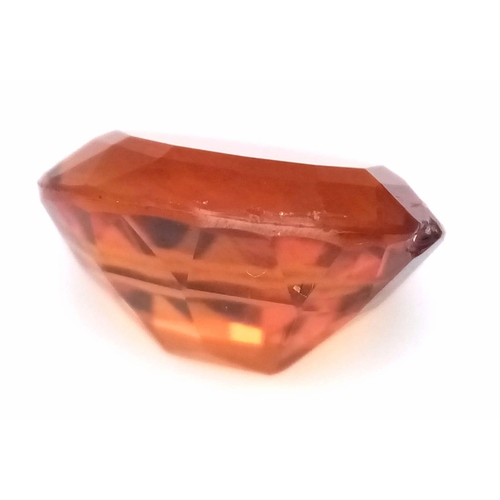 491 - A 4ct Madeira Citrine Gemstone. Oval cut