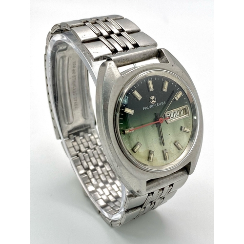 183 - A Vintage Favre Leuba Automatic Gents Watch. Stainless steel bracelet and case - 37mm. Green dial wi... 