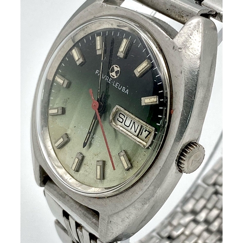 183 - A Vintage Favre Leuba Automatic Gents Watch. Stainless steel bracelet and case - 37mm. Green dial wi... 