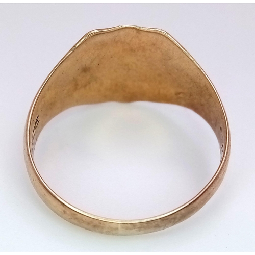 411 - A Vintage 9K Yellow Gold Signet Ring. Size Q. 3.6g weight.