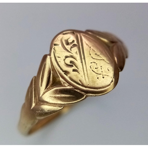 918 - A Vintage 9K Yellow Gold Signet Ring. Size J/K. 1.2g weight.