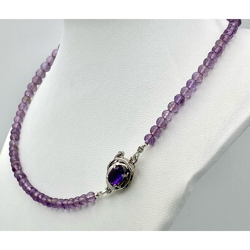 228 - A 90ct Faceted Amethyst Gemstone Necklace with Amethyst Clasp. Set in 925 Silver. 40cm. Ref: Cd-1142