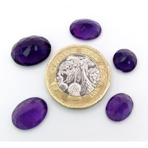 590 - A 20.35ctw Lot of Five Amethysts. Comes with a clip-open case.