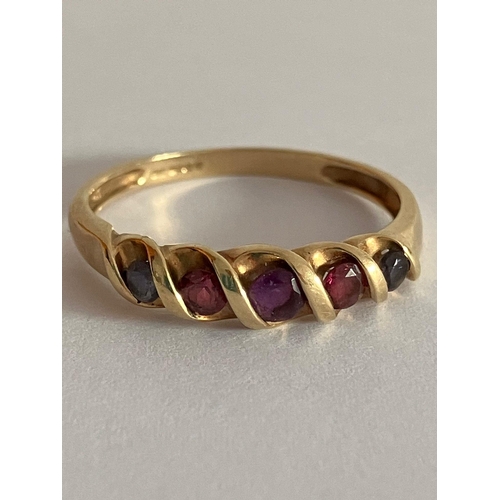 196 - Unusual 9 carat YELLOW GOLD RING . Having 5 x GEMSTONES to include GARNET and TOURMALINE etc, set to... 